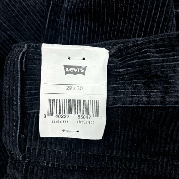 Levi's Pants Womens 29 NWT High Waisted Mom Jeans Classic Straight Leg Casual - Picture 3 of 5